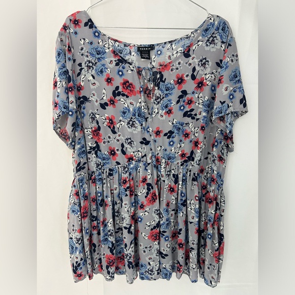 TORRID Floral Blouse - Picture 1 of 5